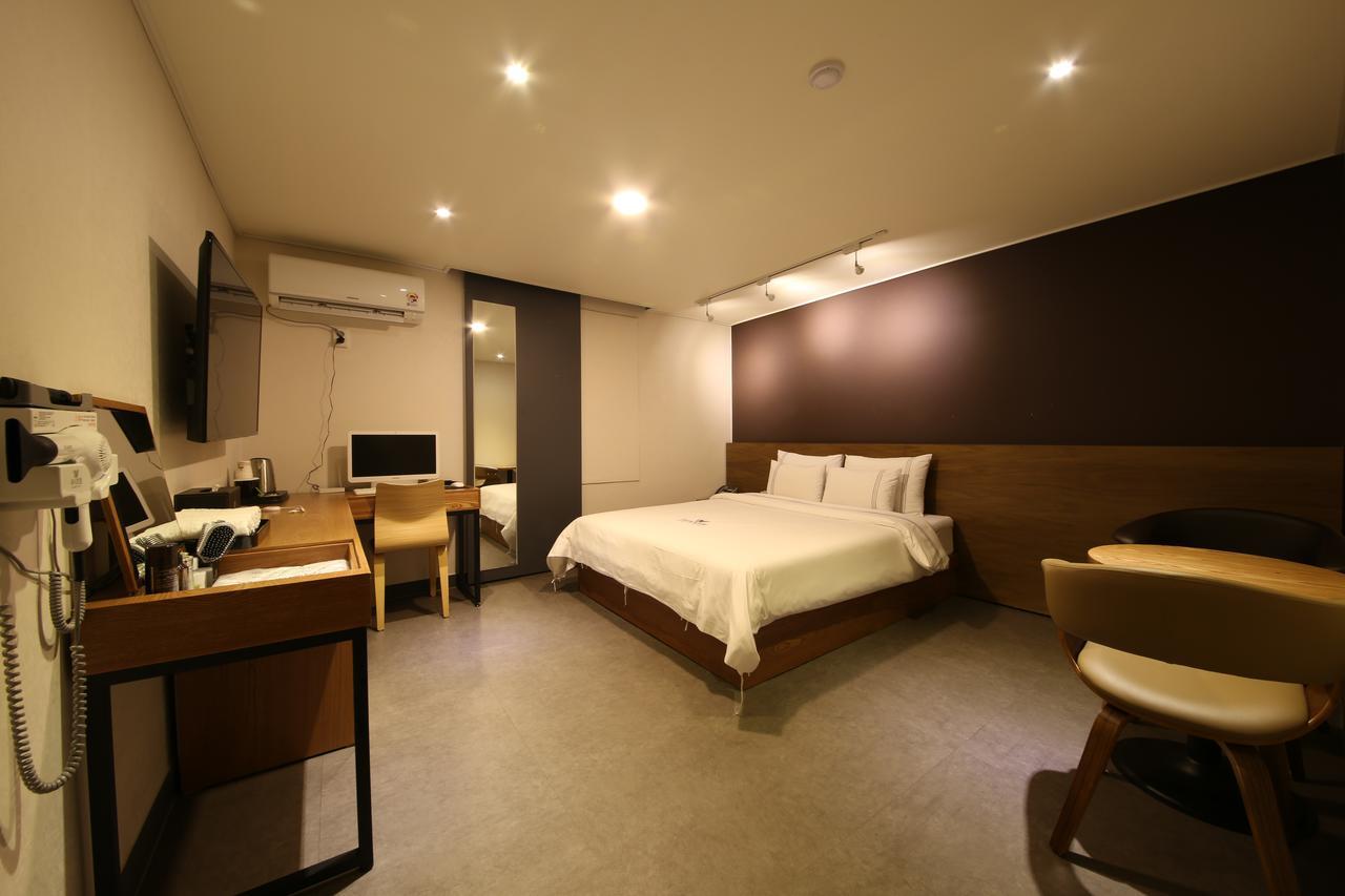 Winner Hotel Csondzsu Kültér fotó